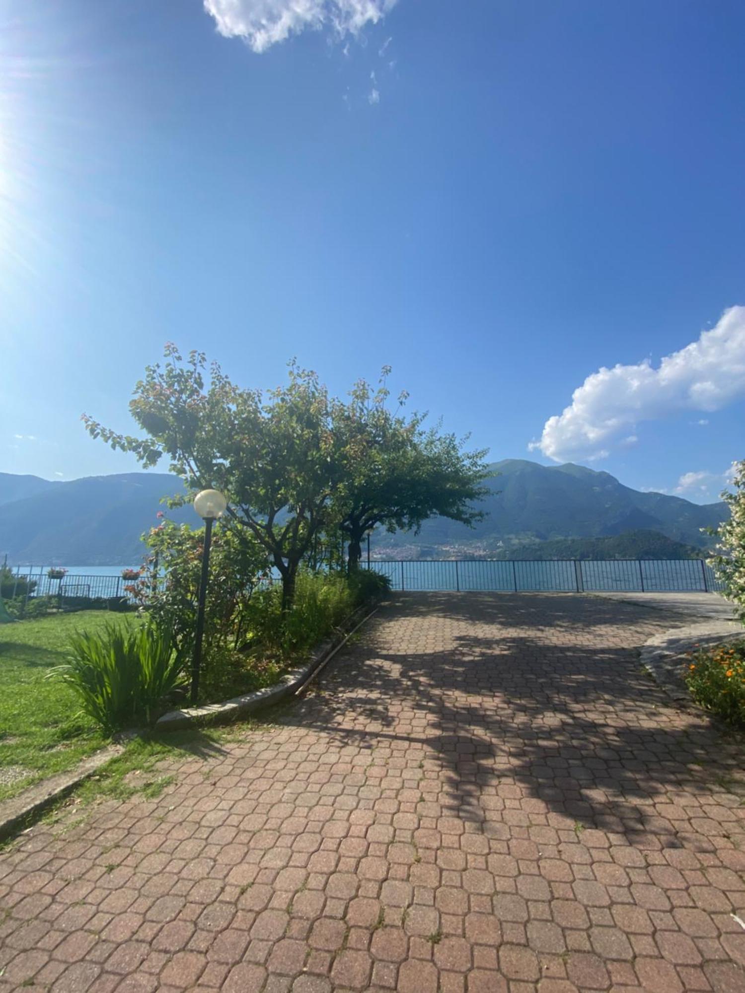 Peonia Apartment - Appartamento Vista Lago レッツェノ エクステリア 写真