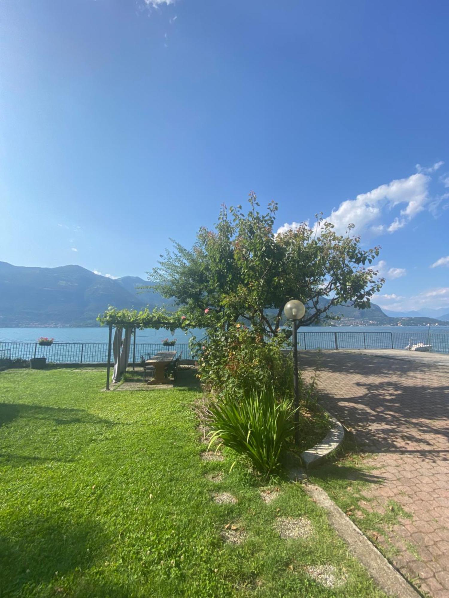 Peonia Apartment - Appartamento Vista Lago レッツェノ エクステリア 写真