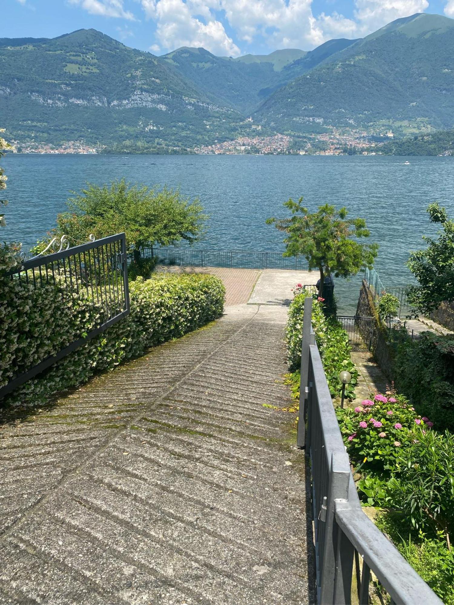 Peonia Apartment - Appartamento Vista Lago レッツェノ エクステリア 写真